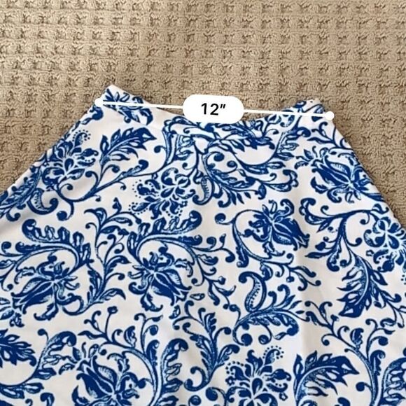 Misguided Blue White Flare Mini Skater Skirt Sz 4 - Picture 2 of 8